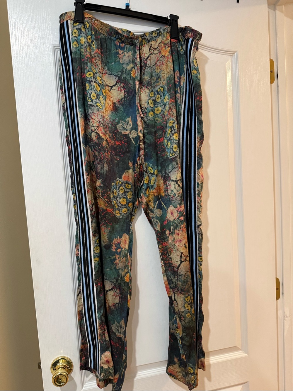 Johnny Was Floral Green Striped-Trim women’s silk pants